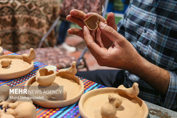 حضور هنرمندان صنایع دستی ایران در رویدادهای بین‌المللی ازبکستان